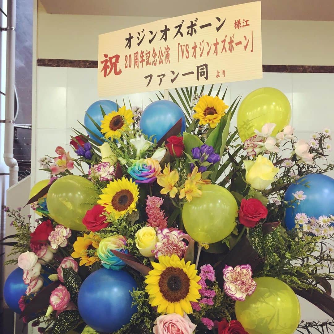 篠宮暁さんのインスタグラム写真 - (篠宮暁Instagram)「大阪公演ありがとうございました。 バッチバチの対決させていただきました。  #vsオジンオズボーン  #オジンオズボーン #チョップリン #チキチキジョニー  #みなみかわ  #風穴あけるズ  #パンドラ」7月28日 10時21分 - shinomiyaakira