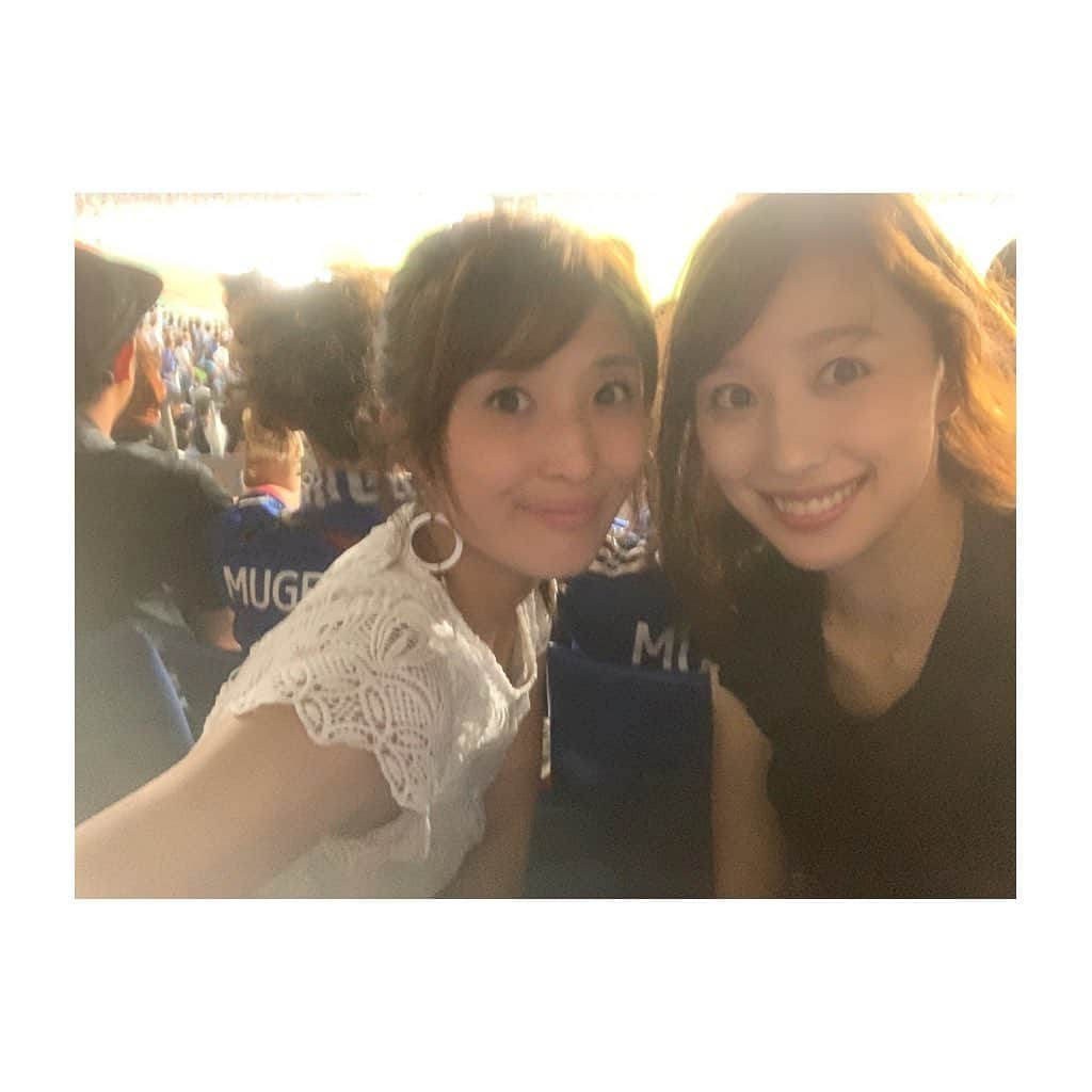 楠紗友里さんのインスタグラム写真 - (楠紗友里Instagram)「#⚽️ 昨夜はさとみんと、マリノス対シティの試合へ😍😍 ずっとずっと楽しみにしていた試合！✨ 小さな画面でしか見られなかったシティの選手達が目の前にいるだけで、めちゃくちゃ興奮しました🙌💓 試合も、最初から最後まで見応えありまくり😭 デ・ブライネ選手、半端なかったああ😭😭✨✨ この試合、DAZNはもちろんですがスポナビでも生配信されていて個人的に感慨深かった…😢 （しかも解説は、何度もお世話になった戸田和幸さん！！） あっという間の90分。色々色々感謝です🙏🥺❣️ #横浜 #日産スタジアム #jリーグ #横浜fマリノス #マンチェスターシティ #eurojapancup2019 #manchestercityfc  #football #soccer #sports #game #さゆスポ」7月28日 11時50分 - sayuri_kusunoki