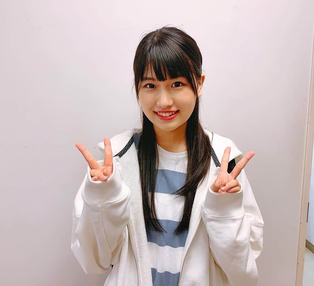高橋彩香のインスタグラム：「#土曜はこれダネッ さんに出演させて頂きました！ 舞台「家族のはなし」の役衣装でしっかり宣伝出来て良かったです！ 見に来てくださいね〜！！ #さやりん #髙橋彩香」
