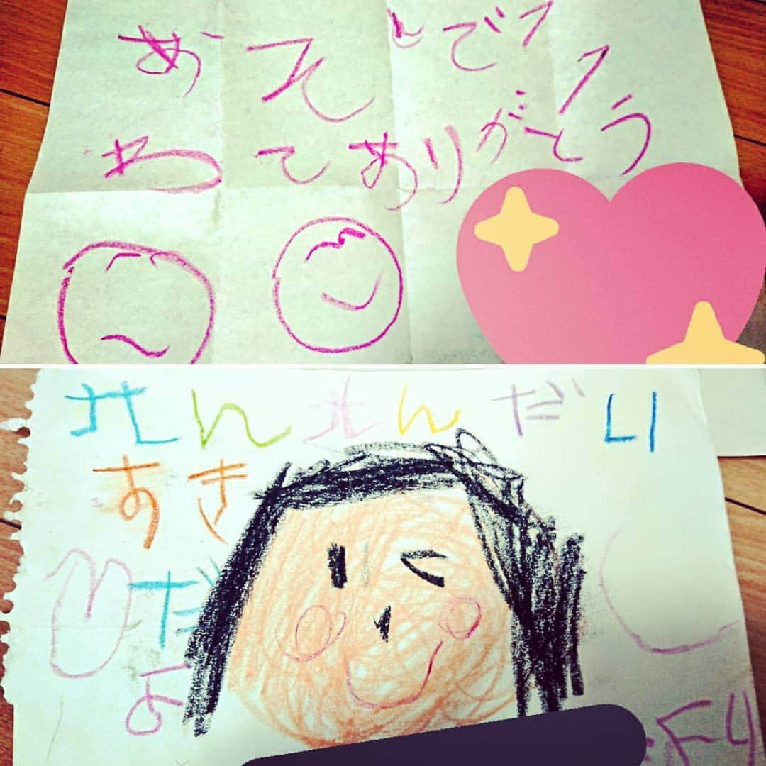 rhythmさんのインスタグラム写真 - (rhythmInstagram)「懐かしいものが出てきた💕  #ボランティア #幼稚園 #かわいい #ありがたい #行ったの #五年前 #はやいなぁ #また #行きたい #現役jk #ボランティア部 #rhythm #としても #行きたいなぁ #pw_jto」7月28日 12時32分 - rhythm_pw_jto