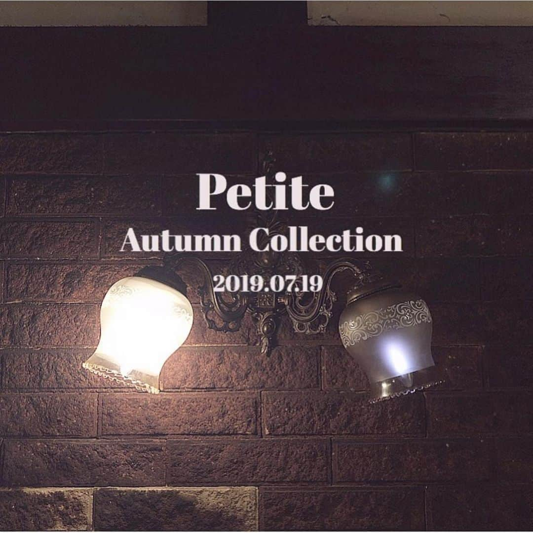 one after another NICECLAUPさんのインスタグラム写真 - (one after another NICECLAUPInstagram)「ㅤㅤㅤㅤㅤㅤㅤㅤㅤㅤㅤㅤㅤ  ㅤㅤㅤㅤㅤㅤㅤㅤㅤㅤㅤㅤㅤ 【petite.by NICECLAUP autumn collection...🥀】 ㅤㅤㅤㅤㅤㅤㅤㅤㅤㅤㅤㅤㅤ  ㅤㅤㅤㅤㅤㅤㅤㅤㅤㅤㅤㅤㅤ 【本日ご予約最終日🦋】 ㅤㅤㅤㅤㅤㅤㅤㅤㅤㅤㅤㅤㅤ  7/19〜7/28期間中 実際に店頭でpetiteの新作を見ながらご予約いただけます。  大人気の#さかりか プロデュースブランドの @petite_by.niceclaup の第3弾が登場..🦋 ㅤㅤㅤㅤㅤㅤㅤㅤㅤㅤㅤㅤㅤ  ヴィンテージライクな プリントとバタフライモチーフ、レース使いがポイントのこだわりitem。  petite original print blouse #101310150 ¥4,900+tax ㅤㅤㅤㅤㅤㅤㅤㅤㅤㅤㅤㅤㅤ  petite original print skirt #101400100 ¥5,900+tax  ㅤㅤㅤㅤㅤㅤㅤㅤㅤㅤㅤㅤㅤ  petite pattern mesh tops #106610140 ¥3,500＋tax  petite  bag #109921260 ¥3,900+tax  ㅤ﻿﻿﻿﻿﻿﻿﻿﻿ 詳細は公式通販に🥀﻿ ㅤㅤㅤㅤㅤㅤㅤㅤㅤㅤㅤㅤㅤ﻿﻿﻿﻿﻿﻿﻿﻿﻿﻿﻿﻿﻿﻿ プロフィール欄のURLから❤︎﻿﻿﻿﻿﻿﻿﻿﻿﻿﻿﻿﻿﻿﻿﻿ ﻿﻿﻿﻿﻿﻿﻿﻿﻿﻿﻿﻿﻿﻿﻿﻿ @niceclaup_official_﻿﻿﻿﻿﻿﻿﻿﻿﻿﻿﻿﻿﻿﻿﻿﻿ ㅤㅤㅤㅤㅤㅤㅤㅤㅤㅤㅤㅤㅤ﻿﻿﻿﻿﻿﻿﻿﻿﻿﻿﻿﻿﻿﻿﻿﻿ ﻿﻿ㅤㅤㅤㅤㅤㅤㅤㅤㅤㅤㅤㅤㅤ﻿﻿﻿﻿﻿﻿﻿﻿﻿﻿﻿﻿﻿﻿ ﻿﻿﻿﻿﻿﻿﻿﻿﻿﻿﻿﻿﻿﻿ #niceclaup #niceclaup_ootd #niceclaup_2019aw #ootd #2019aw #fashion﻿ ﻿#新作 #ゆりあぺむぺる ﻿」7月28日 12時58分 - niceclaup_official_