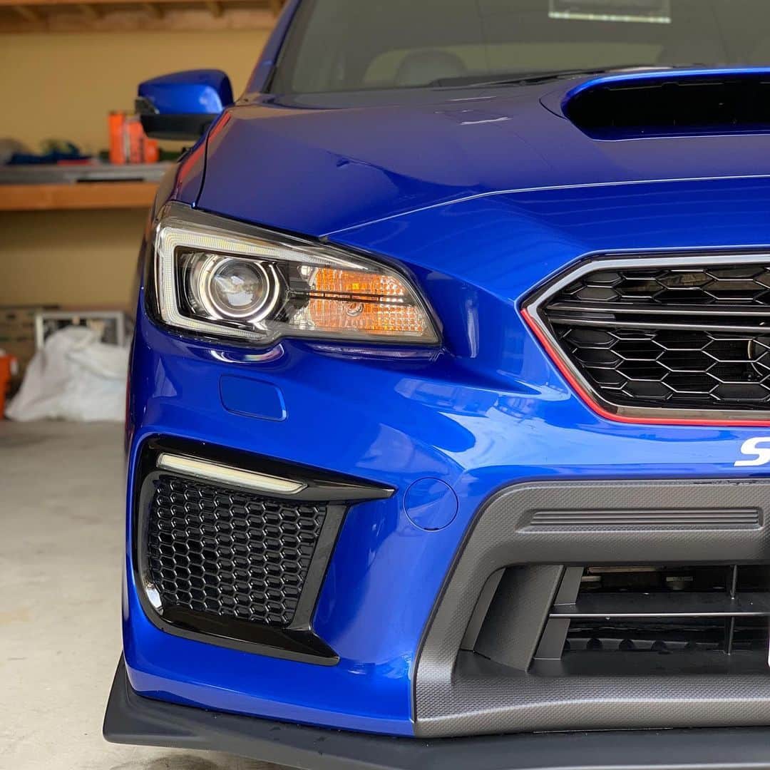 山下翔平のインスタグラム：「洗車！ #wrxsti」
