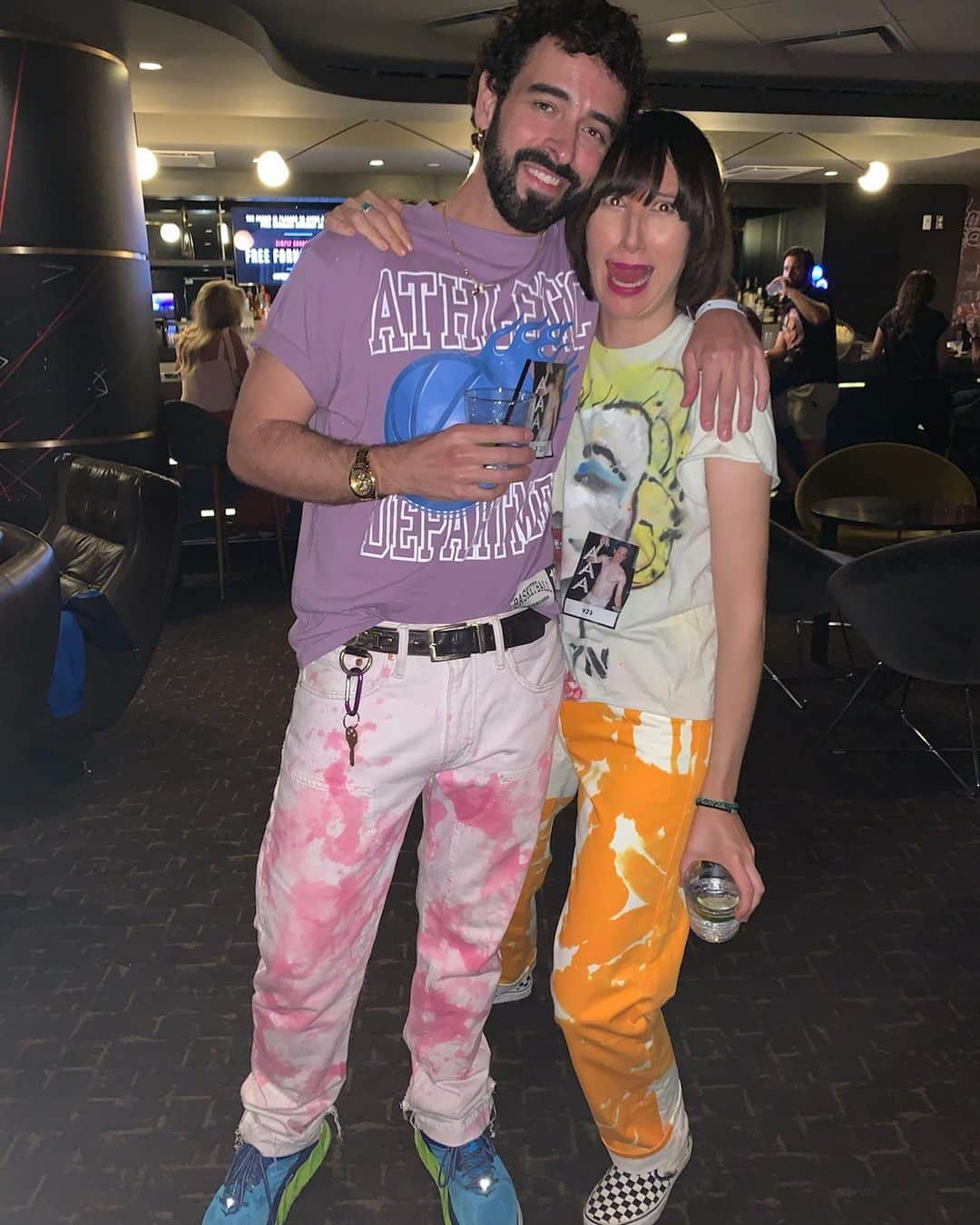 Karen Oさんのインスタグラム写真 - (Karen OInstagram)「Sometimes seeing your buddies for years on social media is better than nothing until you run into them at a @robynkonichiwa show and not only do your pants match but you bro down hard like it was yesteryear!  I ❤️ @ssion_official 🤘 Thanks @tobiasrylander for the show hookup! 🔥🔥🔥」7月28日 15時01分 - ko