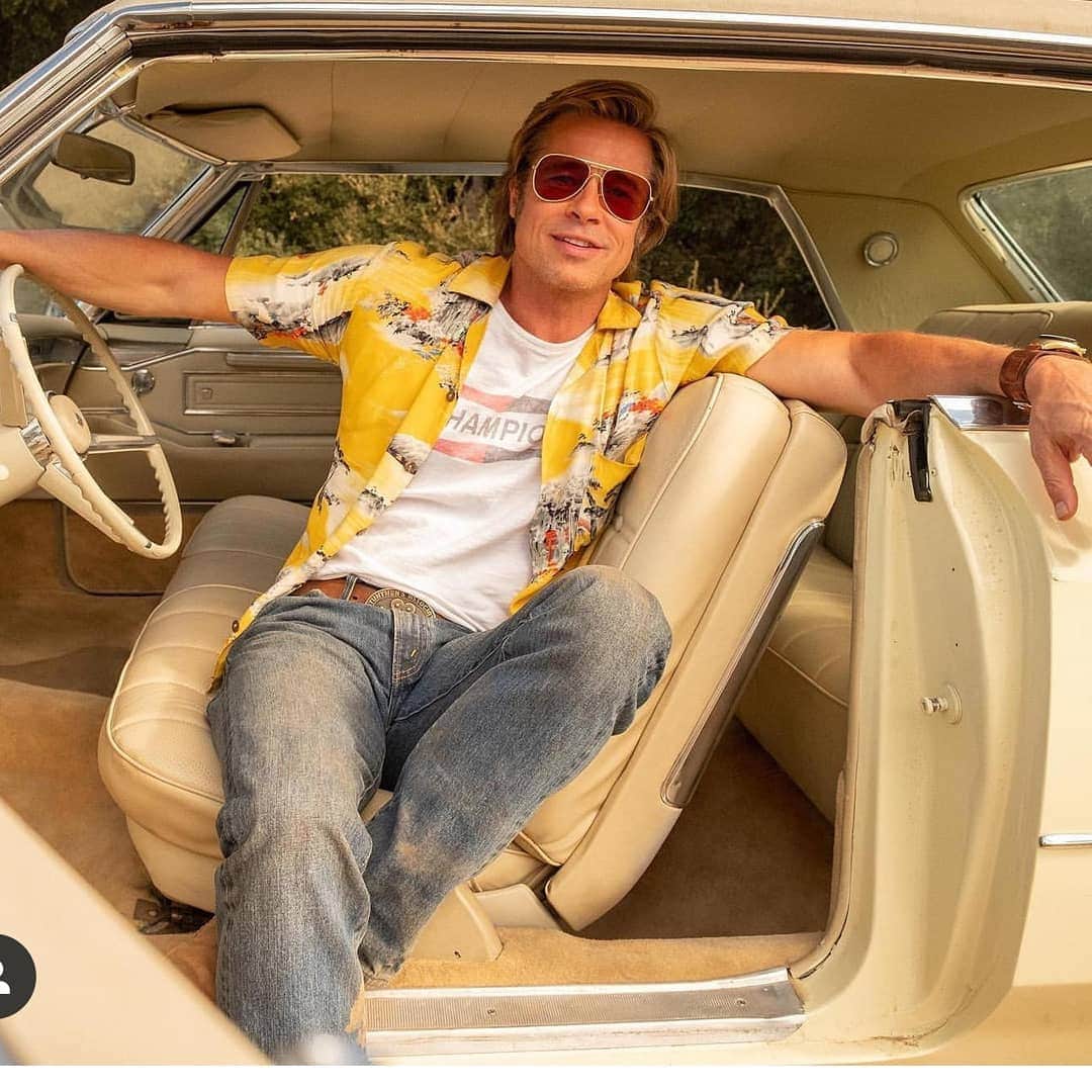 のインスタグラム：「Great movie night in Hollywood #onceuponatimeinhollywood A #quentintarantino #hollywood #movies #bradpitt 📷Andrew Cooper - Columbia Pictures」