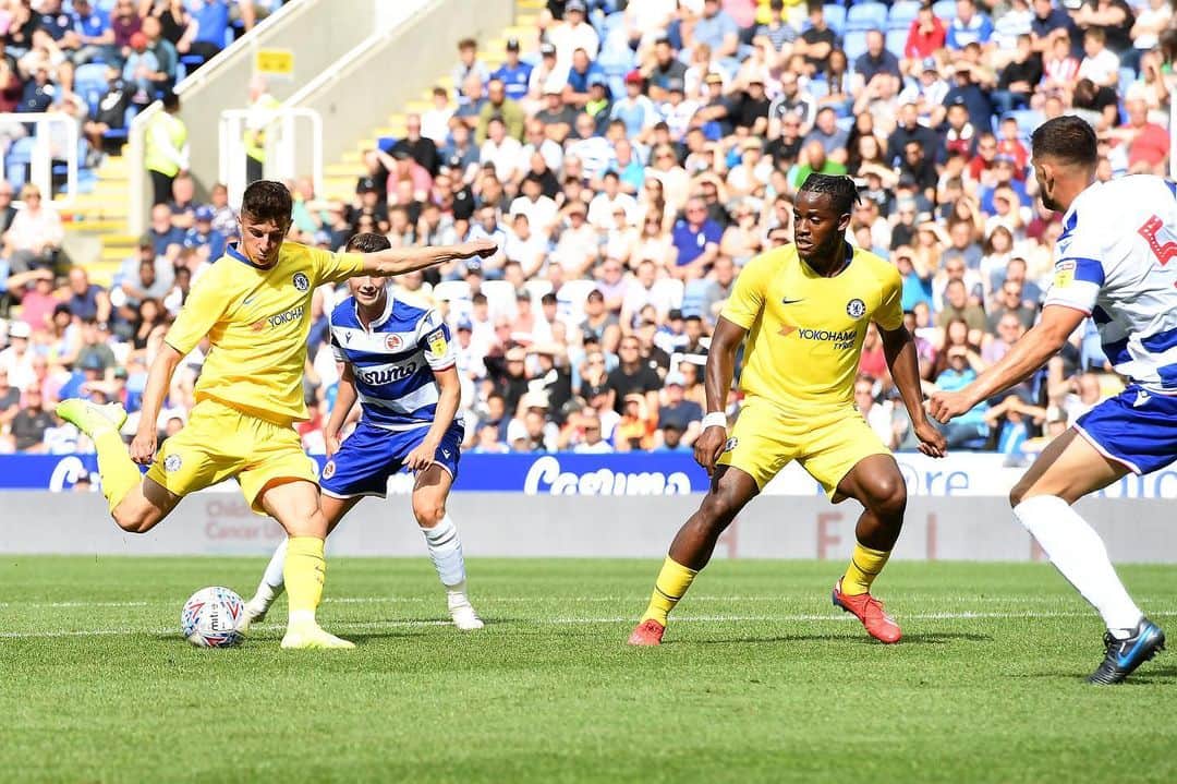 チェルシーFCさんのインスタグラム写真 - (チェルシーFCInstagram)「BANG! Two goals for @masonmount10 and it’s Reading 3-4 Chelsea! 🔥 #REACHE #CFC #Chelsea」7月29日 0時45分 - chelseafc