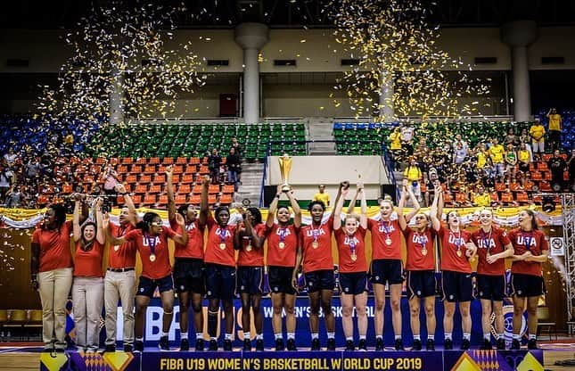 FIBAさんのインスタグラム写真 - (FIBAInstagram)「Congratulations to @usabasketball who prevail in an OT classic to become #FIBAU19 Women’s Basketball World Cup 2019 Champions! 🥇🏀🌎🏆⁣ ⁣ Tissor MVP: @paigebueckers 🇺🇸 ⁣ ⁣ All-Star 5: ⁣ @rhyne.howard 🇺🇸 ⁣ @paigebueckers 🇺🇸 ⁣ @pendandelola 🇪🇸 ⁣ @alex_fowler_ 🇦🇺 ⁣ @billiemassey4 🇧🇪」7月29日 0時47分 - fiba