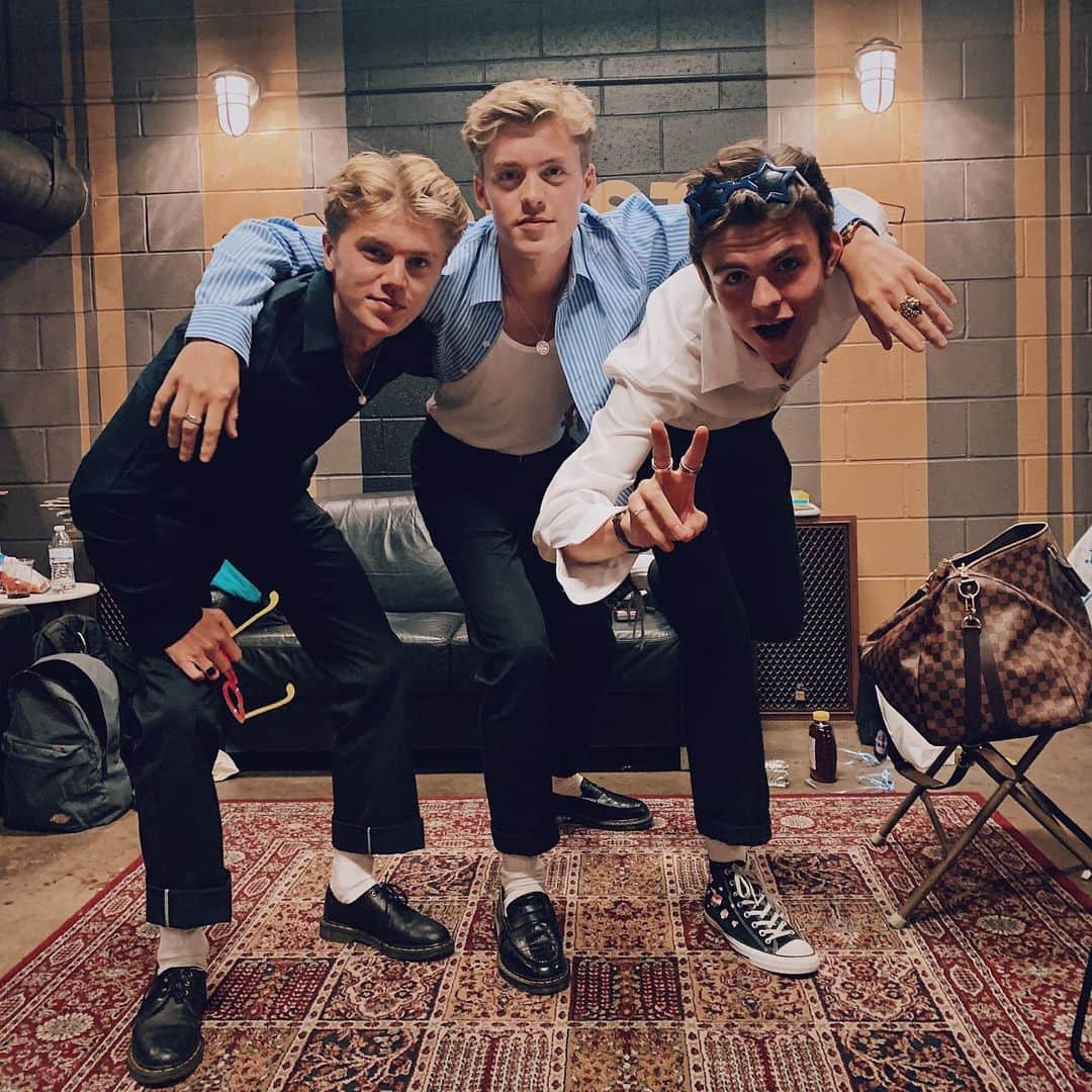 New Hope Clubさんのインスタグラム写真 - (New Hope ClubInstagram)「The #LoveAgain North America Tour is over! Thank you so much to everyone who came down. We love you all so much, we will be back soon ❤️」7月29日 0時51分 - newhopeclub