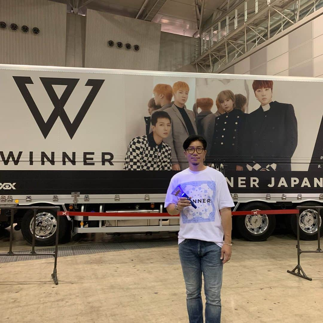 多村仁志さんのインスタグラム写真 - (多村仁志Instagram)「#winnerjapantour2019 #WINNER #위너  #YG #ygentertainment #ygx #ygex #ygwinner #krunkbear #innercircle #winnercircle #💙 #💙💙💙💙 @xxjjjwww #JINU #KimJinWoo #김진우 #金秦禹 @maetamong #HOONY #LeeSeungHoon #이승훈 #李昇勳 @realllllmino #MINO #SongMinHo #송민호 #宋旻浩 @w_n_r00 #YOON #KangSeungYoon #강승윤 #姜昇潤」7月28日 17時16分 - hit_tamu