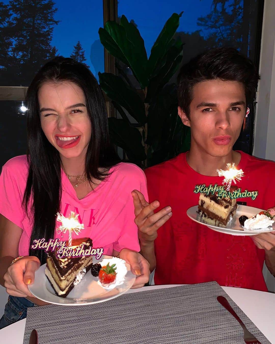 Brent Riveraのインスタグラム：「We told the restaurant it was our birthday so we can get free dessert 😍🍰😂 @leaelui」