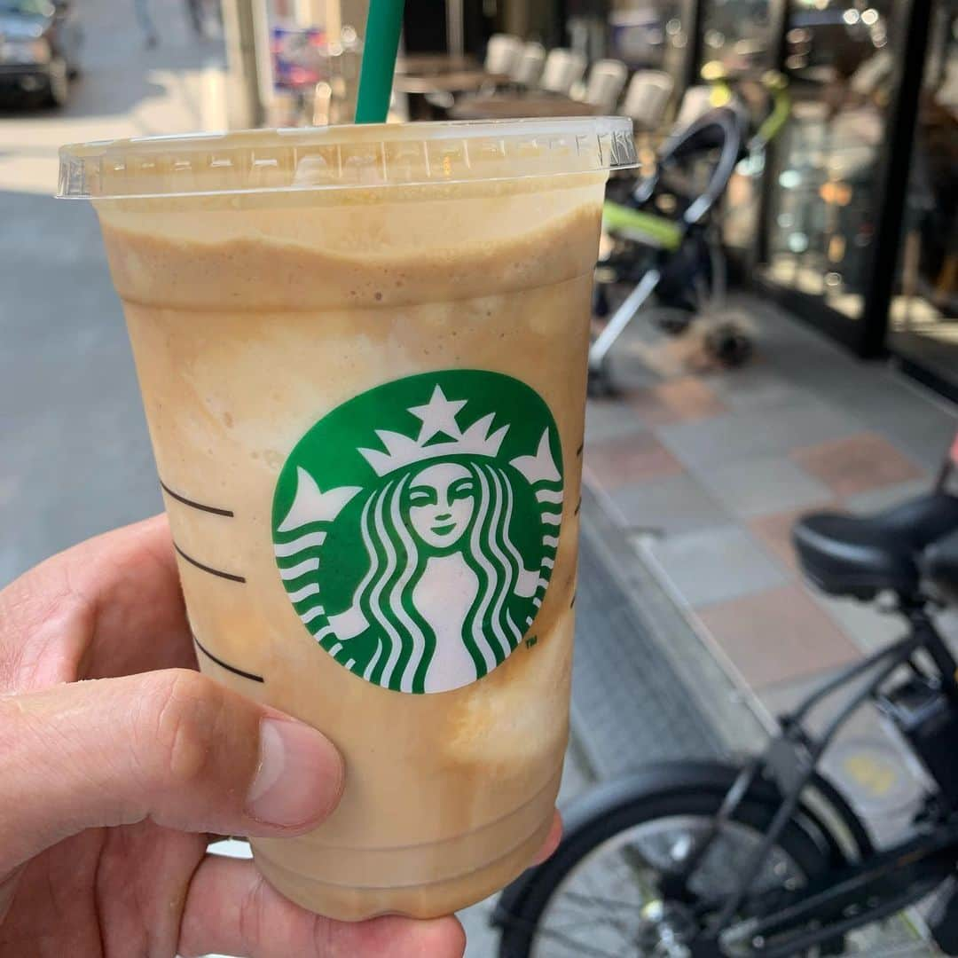 澤野大地さんのインスタグラム写真 - (澤野大地Instagram)「Venti Frappuccino for hot. #starbucks #frappuccino #summerday」7月28日 17時29分 - daichisawano