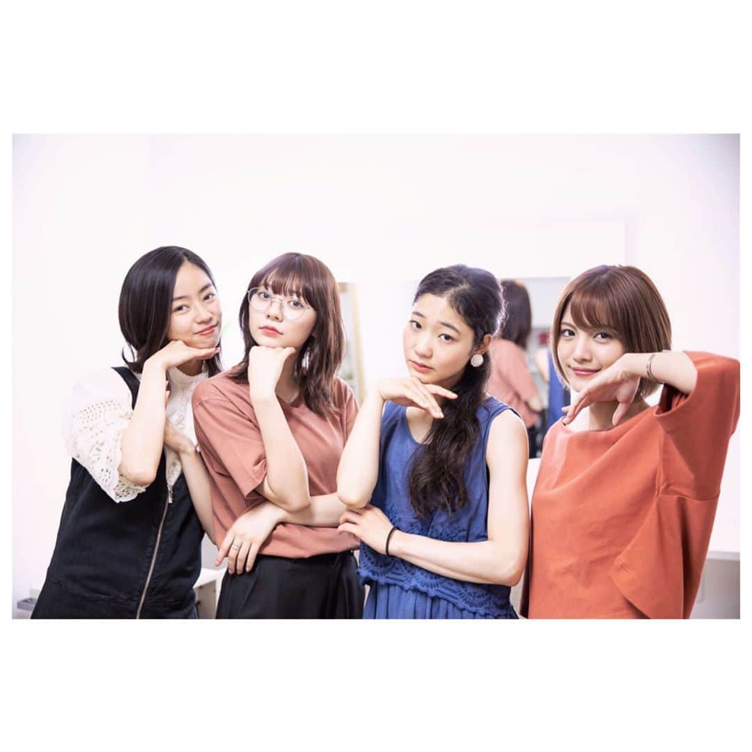 美沙玲奈のインスタグラム：「大好きな女子メンっっ💚 ゆうがちゃん🌹あーちゅん🌹なりなり🌹 本当に沢山支えてもらいました。 一緒に笑って悩んで泣いて勝負して応援して、 思い出がありすぎてありすぎます‼ ゆうがちゃんのピュアで真っ直ぐで美しい所✨ あーちゅんの大人っぽさと可愛い笑顔としっかりしてる所✨なりなりの器用で繊細で儚く時に色っぽい所✨ みんなの全部が大好きで、いつも隣で見てて、 女子として学べる事がたくさんありました😌 これからも仲良く出来たら嬉しいです( ﻿˶﻿˘꒳˘˵﻿ )♥ #恋愛ドラマな恋がしたい3 #ドラ恋3」
