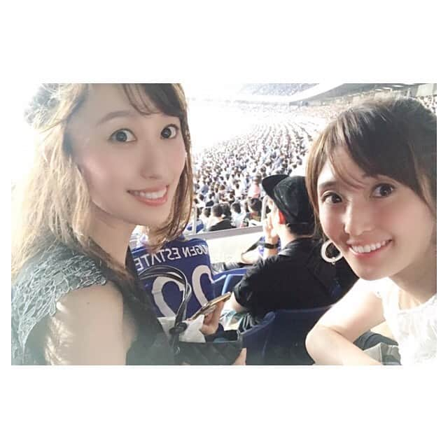 川口智美さんのインスタグラム写真 - (川口智美Instagram)「さゆと #国際親善試合  EURO JAPAN CUP 2019を観に #日産スタジアム へ行って来ました🏟  スピードやフィジカルなど全て #マンチェスターシティ 凄かったなぁ🇬🇧 #横浜Fマリノス からは #遠藤溪太 選手のゴールを観る事が出来ました⚽️ #eurojapancup #football #soccer #manchestercity #mancity #fmarinos #nissan #nissanstadium #サッカー観戦 #スポーツ観戦 #サッカー女子 #サッカー好き #マリノス #マンチェスター #海外サッカー #jleague」7月28日 18時19分 - horipro_satomikawaguchi