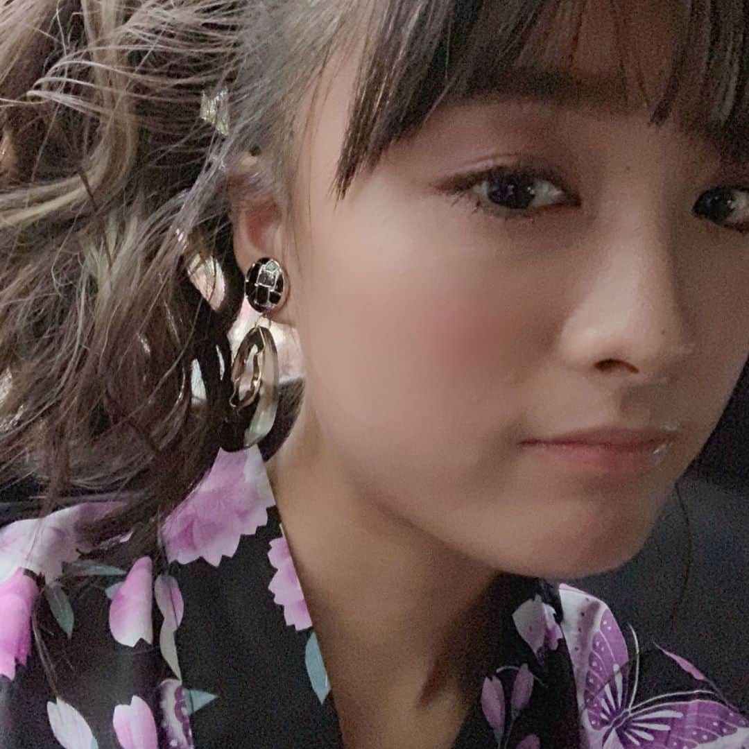 大友花恋さんのインスタグラム写真 - (大友花恋Instagram)「今夜は「あなたの番です」第14話。 少しお久しぶりのあな番。 すごいよ、ばばばんと打ち上がります。 #あなたの番です #サントラも発売中 #あいりは甚平」7月28日 18時20分 - karen_otomo