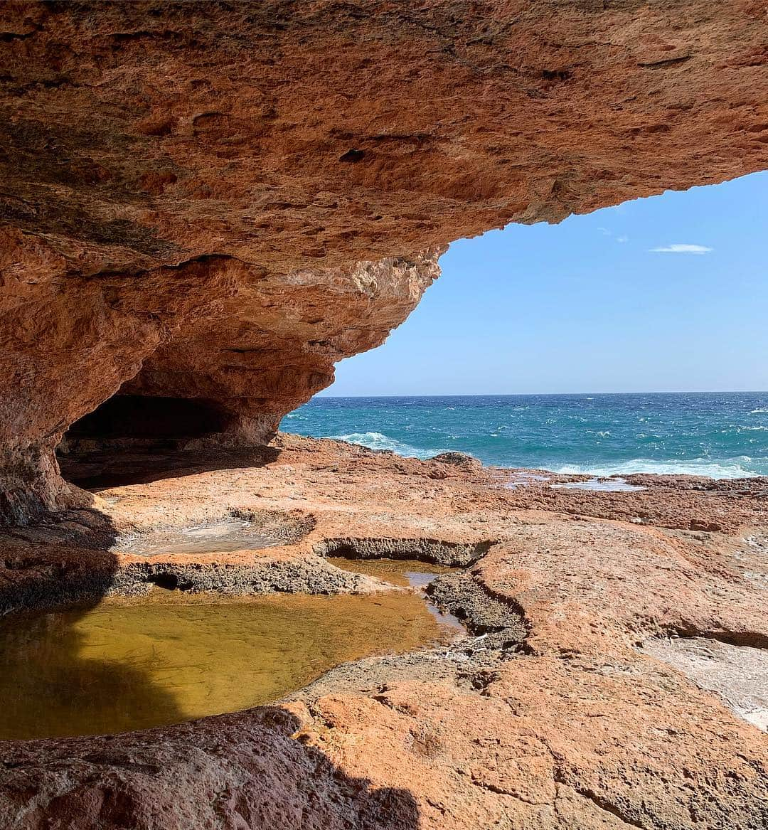 ロレーナ・ラエさんのインスタグラム写真 - (ロレーナ・ラエInstagram)「Exploring Formentera 🇪🇸 🌊 🐚」7月28日 19時01分 - lorena