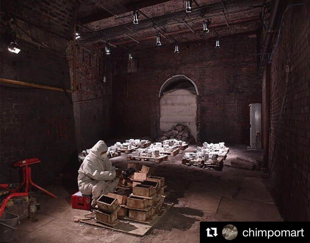エリイ のインスタグラム：「#Repost @chimpomart ・・・ A Drunk Pandemic  Photo: @michaelpollardphotography  Continuing from last two,  We have extended a sewage pipe from our public toilets (Pub Pandemic) and at the end of the pipe we have installed a brick factory called ‘Piss Building’ with cement molds. During the festival, we produce bricks from cement mixed with urine donated from the audience. This neutral and most basic construction material used for streets and walls become stacked onto crates as if to deliver them to building sites (upon request, Chim↑Pom will bring these bricks to various sites as housing repair material). -All audience members participate in a performative factory tour (run 93 times). Tour guides walk them through the installation, tunnel, and lead them to trying out the beer at Pub Pandemic. Chim↑Pom shares a toast of ‘A Drop of Pandemic’ with every audience member.  ##adrunkpandemic #pandemicpissup #mif19 #chimpom」