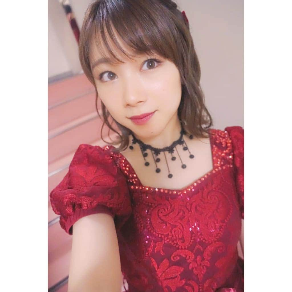 石田亜佑美さんのインスタグラム写真 - (石田亜佑美Instagram)「. . ハロー！プロジェクトのコンサート愛知公演  目の下にキラキラつけたのーっ✨ . . #ハロープロジェクト #コンサート #キラキラ #グリッター #メイク #目 カラコンではないのよん ちなみにこのキラキラのグリッターは #country_girls #山木梨沙  #お借りしました #ありがとう♥️ #morningmusume19 #モーニング娘19 #石田亜佑美」7月28日 19時42分 - ayumi_ishida.official