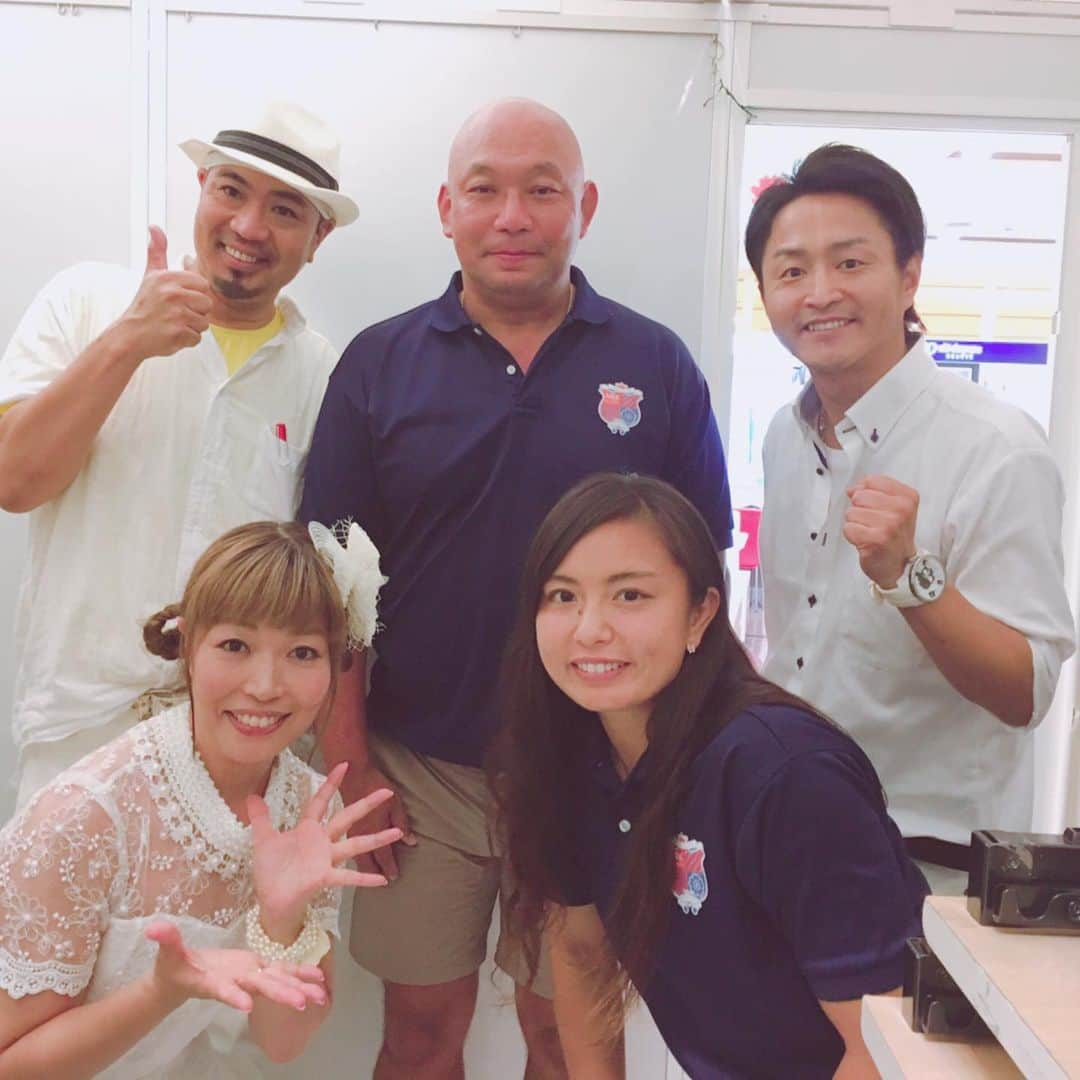 並木のり子さんのインスタグラム写真 - (並木のり子Instagram)「『埼玉で開催！1年前月間イベントin深谷』 〜東京2020オリンピック・パラリンピックまであと1年〜 2日目も無事、終了◎ 本日の髪型と衣装はこんな感じでしたん♡ だいぶ髪も伸びてきたのでいろいろ出来て嬉しい⤴︎⤴︎⤴︎ 今日は、ビーチバレーボール選手の石島雄介さん、ラグビー選手の桑井亜乃さんと宮崎ヘッドコーチそして、平昌パラリンピック大回転で金メダリストの村岡桃佳さんとのトークショーいろいろ聞けてめっちゃ楽しかった！めっちゃ応援する☆☆☆ こういう形で東京2020オリンピック・パラリンピックを応援出来るのも嬉しい限り！ まだまだ続くよ、ぜひ！会場に会いに来てね◎◎◎ #にゃんたぶぅ #のんたん #もりちぃ #たくまん #石島雄介  #桑井亜乃 #村岡桃佳  #勝手に埼玉応援隊 #埼玉県」7月28日 19時43分 - nontan_namiki0619