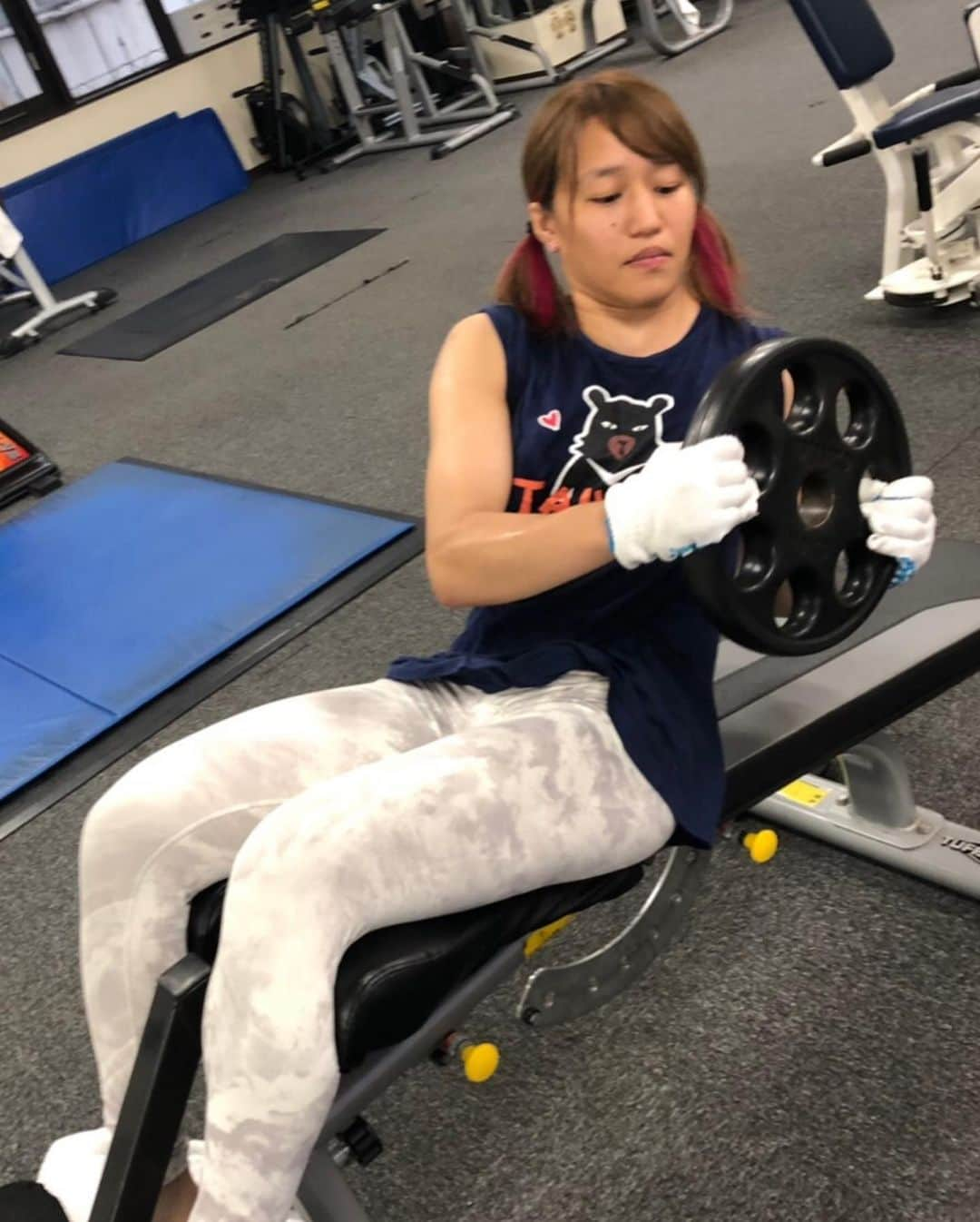 朱里さんのインスタグラム写真 - (朱里Instagram)「トレーニング✨  #training #workout #fitness #fitnessgirl #fit #fitgirl #body #diet #gym #gymgirl #トレーニング #フィットネス #ジム #ダイエット」7月28日 20時07分 - syuri_official