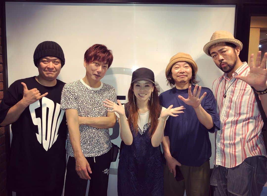 azumiのインスタグラム：「ライブリハ始まったよー！ key SWING-O！Bass坂本竜太！Drums みどりん！8/18 東京メンバーです！大阪はまた変わるよ😊 #wyolica #ワイヨリカ #ワイヨリカライブリクエスト #soilandpimpsessions」