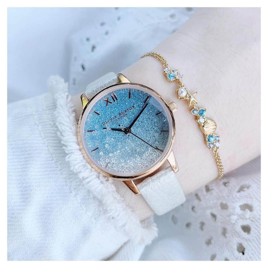 Olivia Burtonさんのインスタグラム写真 - (Olivia BurtonInstagram)「This dreamy duo has now sold out on our UK site! 🌊✨ there’s a small amount available with our stockists... but you need to shop fast! @beaverbrooksthejewellers @luxebyhughrice @thedressingroomsocial @argentojewellery (any one else with stock feel free to comment) 💙✨ #MyOliviaBurton #UnderTheSea #SellOutStyle」7月28日 20時26分 - oliviaburtonlondon