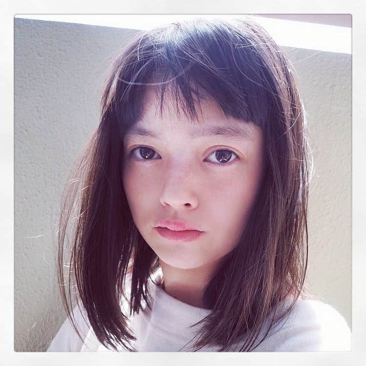 夏子さんのインスタグラム写真 - (夏子Instagram)「突然の夏、  今年の夏の目標はサングラスをなくさないこととちゃんとケースにしまってバックに入れることです。」7月28日 20時26分 - natsuko93_official