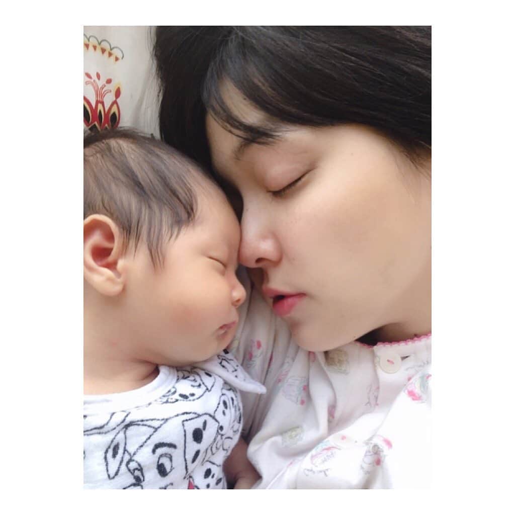我妻三輪子さんのインスタグラム写真 - (我妻三輪子Instagram)「ちゃいちー🧸🤲💗 #wagamiwaBABY」7月28日 20時21分 - wagamiwa