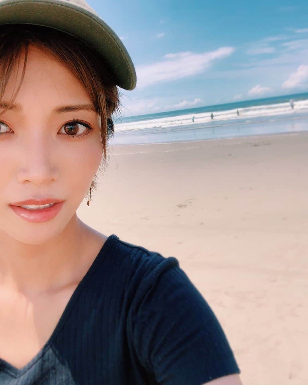 小池真友さんのインスタグラム写真 - (小池真友Instagram)「もうあついの限界🔥 #海なし県民」7月28日 20時29分 - koikemayu_