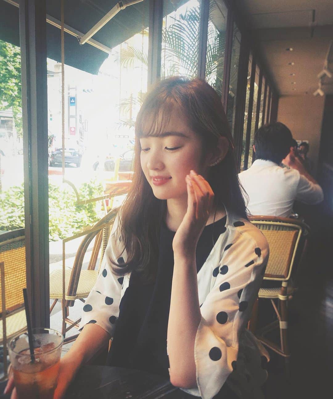 神谷由香さんのインスタグラム写真 - (神谷由香Instagram)「カフェでまったり考え事するのがすき☕︎」7月28日 20時31分 - kamiya_yuka_