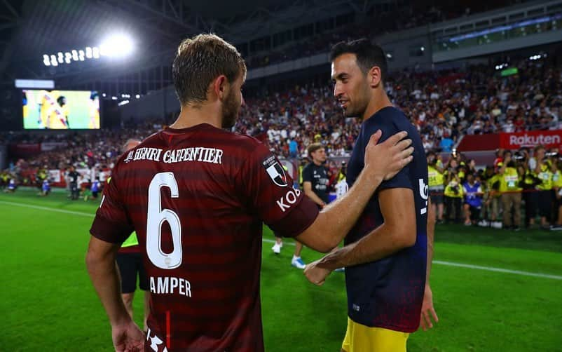 セルジ・サンペルさんのインスタグラム写真 - (セルジ・サンペルInstagram)「Un partido muy especial! Os deseo lo mejor en esta temporada amigos!😄❤️⚽️ Very special match! I wish you all the best my friends! 😄❤️⚽️ とても特別な試合でした！ バルサのみんなにとっても最高のシーズンになることを願ってます！😃❤️⚽️」7月28日 20時34分 - sergisamper