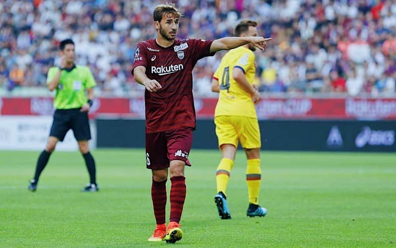 セルジ・サンペルさんのインスタグラム写真 - (セルジ・サンペルInstagram)「Un partido muy especial! Os deseo lo mejor en esta temporada amigos!😄❤️⚽️ Very special match! I wish you all the best my friends! 😄❤️⚽️ とても特別な試合でした！ バルサのみんなにとっても最高のシーズンになることを願ってます！😃❤️⚽️」7月28日 20時34分 - sergisamper