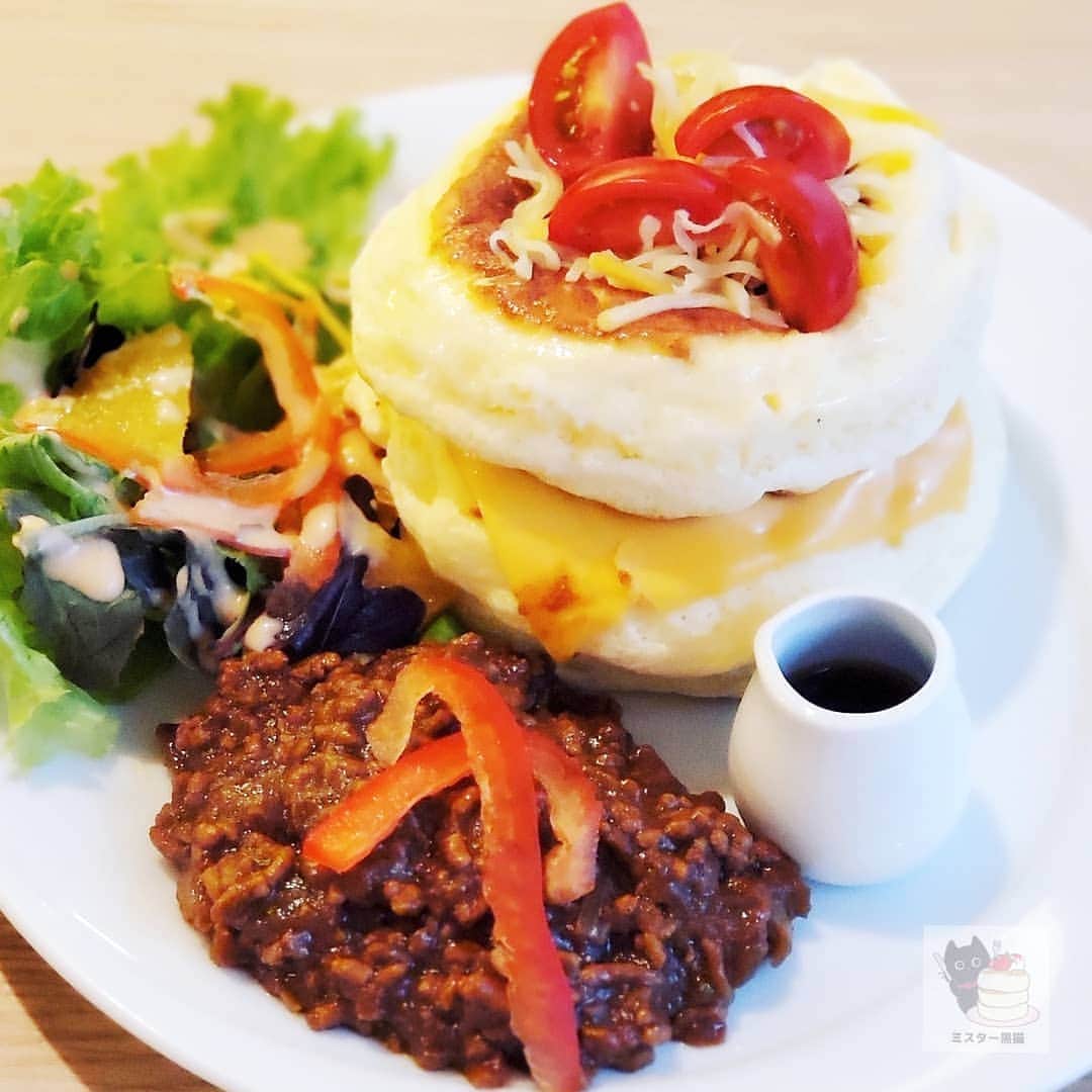 ミスター黒猫（黒猫仙人）のグルメインスタ