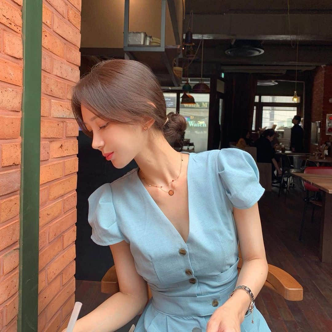 キム・ミニさんのインスタグラム写真 - (キム・ミニInstagram)「오늘 하루 정말 꿀 로맨틱 💙남은 주말 잘 보내요 😘」7月28日 20時39分 - mimiwor