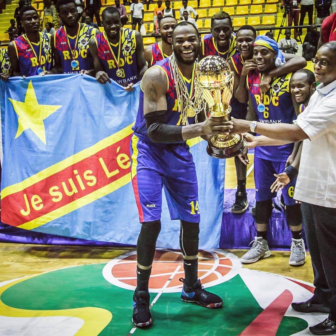 FIBAさんのインスタグラム写真 - (FIBAInstagram)「🏆🎉🇨🇩 DR Congo win the 1st edition of the #AfroCan!」7月28日 20時48分 - fiba
