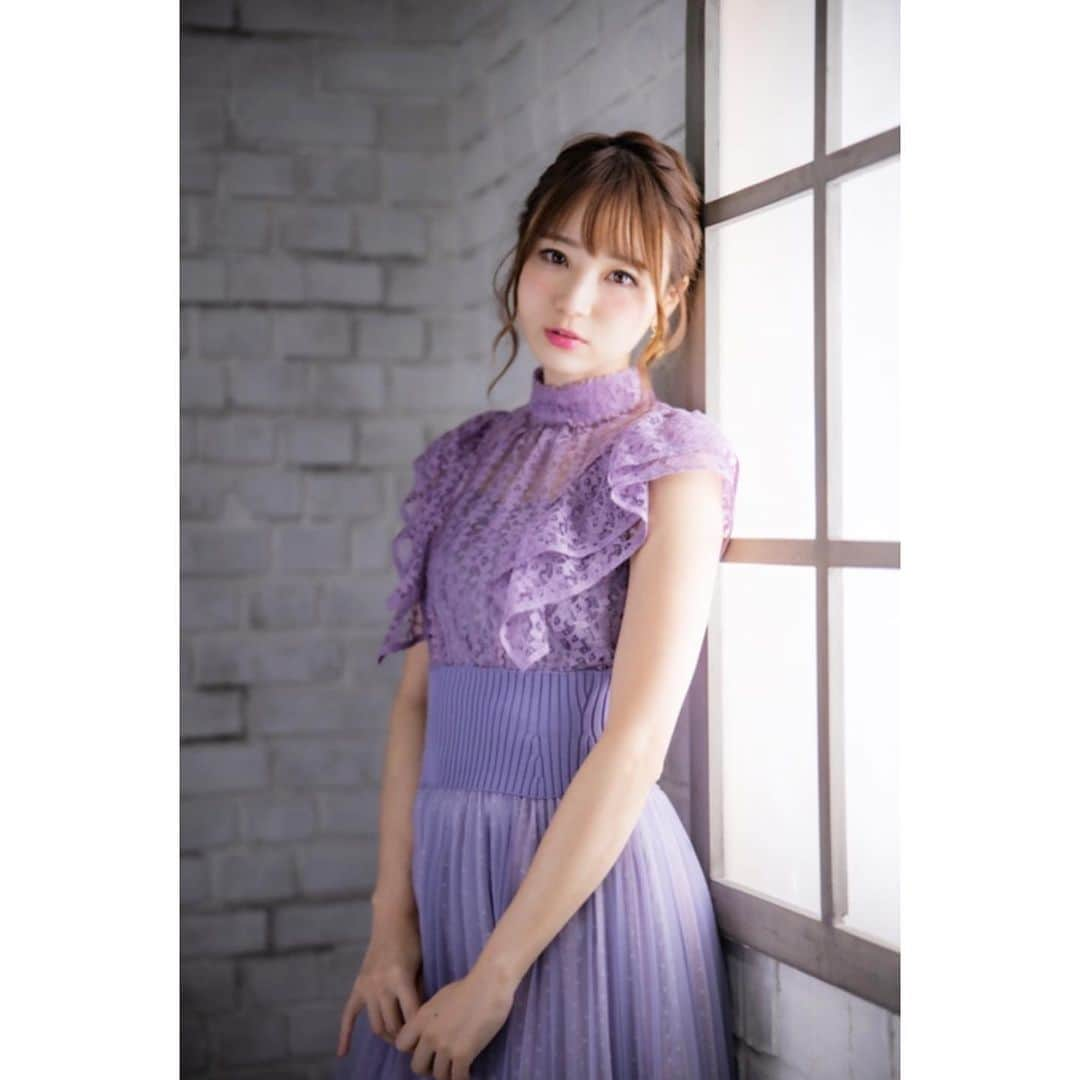 小越しほみさんのインスタグラム写真 - (小越しほみInstagram)「🔮 ・ #shooting #撮影 #model #portrait #snidel #onepiece #purple #紫 #小越しほみ #オゴフォト #ヘアアレンジ #アップヘア」7月28日 21時00分 - shihomi1129