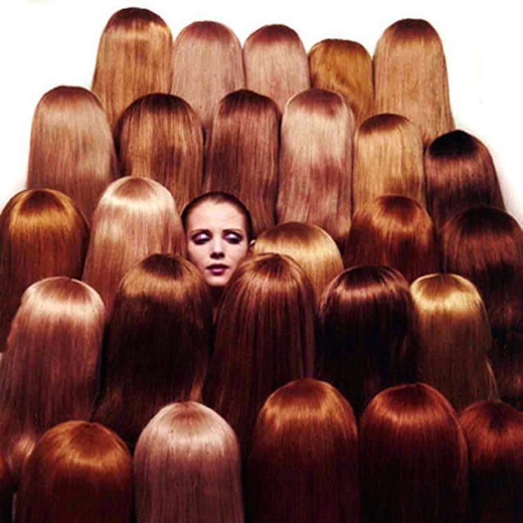 パット・マグラスさんのインスタグラム写真 - (パット・マグラスInstagram)「OBSESSED⚡️⚡️⚡️ “Shades of red hair” - Guy Bourdin #inspiration ⚡️⚡️⚡️ #SublimePerfection is available NOW—find your shade at PATMcGRATH.COM.」7月28日 21時00分 - patmcgrathreal
