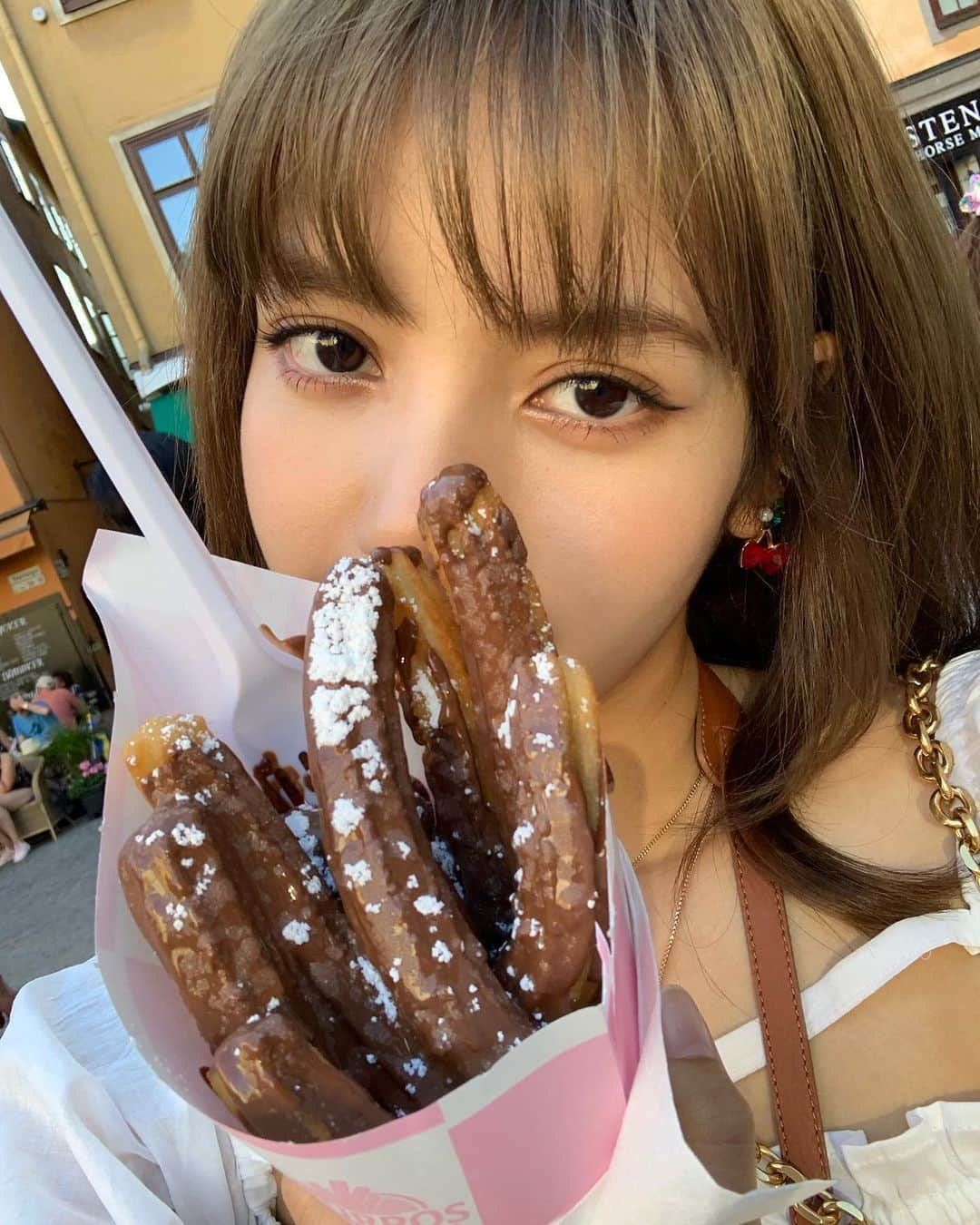 リサさんのインスタグラム写真 - (リサInstagram)「😋」7月28日 21時03分 - lalalalisa_m