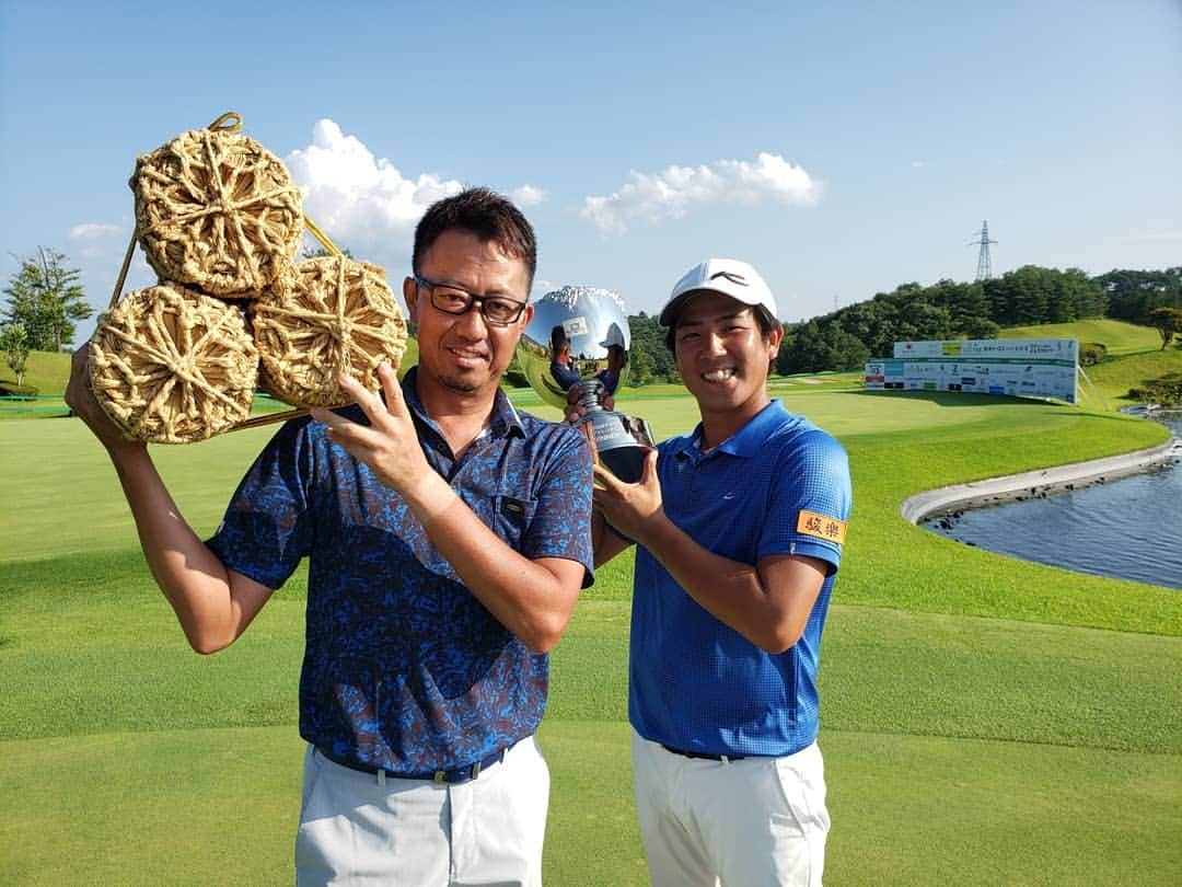 北川祐生さんのインスタグラム写真 - (北川祐生Instagram)「. . 勝っちゃった💦🏆🥇 .  杜の都仙台チャリティープロアマトーナメント⛳ . まだまだ頑張ります‼️ . . #取手国際ゴルフ倶楽部#元気堂本舗#駿楽#関東サービス株式会社#KJUS#チュース#タイトリスト#FootJoy#IOMIC#HOMMONHAKATA#フジクラシャフト#感謝#JGTO#北川祐生#長尺パター」7月28日 21時19分 - ykykyuki.k