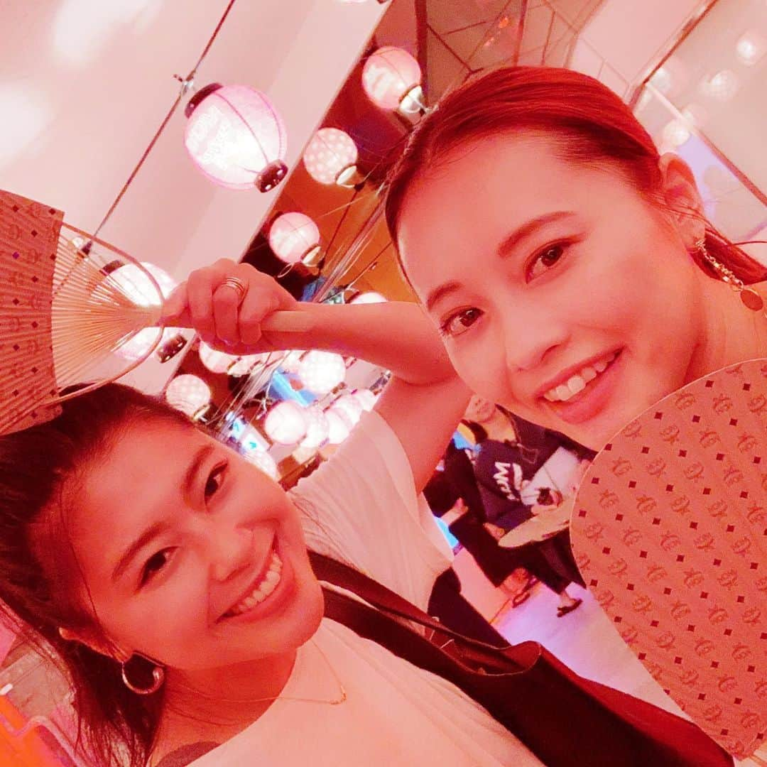 神尾美沙さんのインスタグラム写真 - (神尾美沙Instagram)「🏮﻿ natsumatsuri @ MCM Ginza Haus 1👘﻿ ﻿ 1日限定で縁日のようなワイワイ空間になったMCM！﻿ たこ焼きにスタッフさんの浴衣にちょうちんに、﻿ この夏最初のお祭り気分が味わえました🥰﻿ ﻿ ﻿ #mcm#mcmtokyo#ginza#natsumatsuri #エムシーエム#銀座#イベント#縁日#お祭り2019」7月28日 21時14分 - kamiomisa