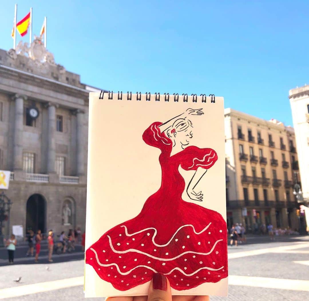 Apricots Artのインスタグラム：「Weekend away to Barcelona🇪🇸🌹🐂🥘💃 . Illusted by Yuri #barcelona #apricotsart」