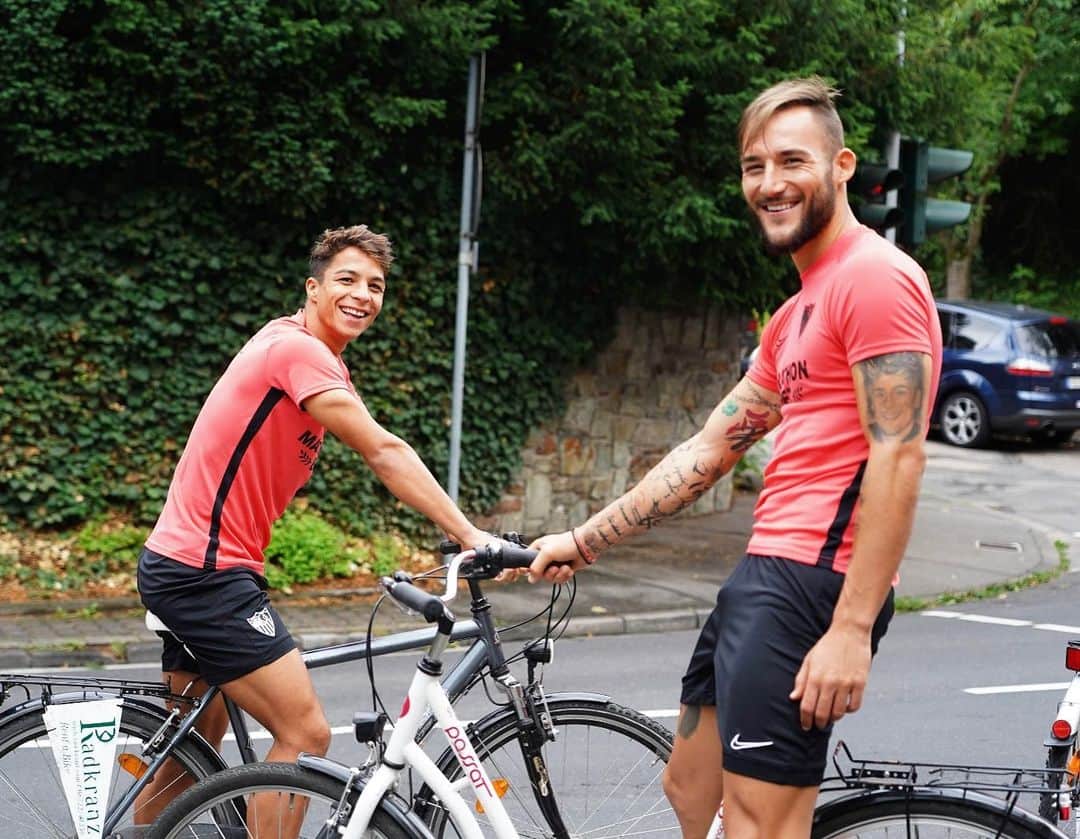 オリベル・トーレスのインスタグラム：「Mainz. 28 de Julio. Paseo en Bicicleta. Alegría 😀🚵🏼‍♂️🇩🇪」
