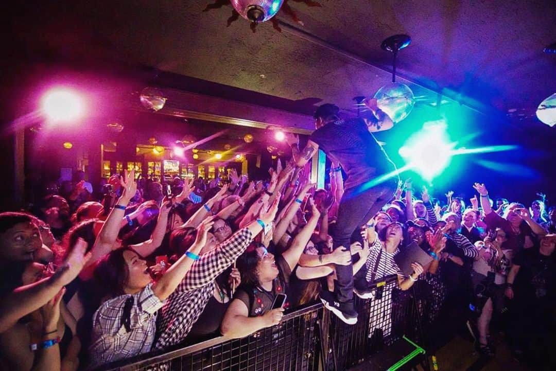 雅-MIYAVI-さんのインスタグラム写真 - (雅-MIYAVI-Instagram)「Thanks Portland, it was CRAZY HOT but so good to feel you so close ;) ポートランド、めちゃくちゃ熱かった‼️‼️🤯🔥#Repost @miyavi_staff 🙏 @miyavi_ishihara “NO SLEEP TILL TOKYO” World Tour 2019 Day 3 #Portland @crystalballroom Thanks everyone for a great night!!🙏 Next Up! Day 4 7.29 #SanFrancisco @slimssf ． ． 📷: @zb_images ． ． 【リリース情報】 MIYAVI NEW ALBUM 💿 NO SLEEP TILL TOKYO 7.24 Release⬇️⬇️ https://umj.lnk.to/miyavi_nsttPR ． 【ライブ情報】 MIYAVI North America Tour 2019 “NO SLEEP TILL TOKYO” . 7/29 - San Francisco | Slim’s 7/30 - Santa Ana | Observatory 8/03 - Tucson | El Rialto Theatre 8/05 - Dallas | Trees 8/06 - Houston | Scout Bar 8/07 - Austin | Come and Take It Live 8/09 - Mexico City | Sala Puebla 8/11 - San Antonio | Vibes Event Center 8/13 - Chicago | House of Blues 8/15 - Detroit | El Club  8/16 - Toronto | Queen Elizabeth Theatre 8/17 - Montreal | Otakuthon Festival 8/19 - New York | Sony Music Hall  8/20 - Philadelphia | Theatre of Living Arts 8/22 - Washington D.C. | The State Theatre 8/24 - Atlanta | The Masquerade ． MIYAVI “NO SLEEP TILL TOKYO” World Tour 2019 . October: EUROPE November: ASIA December: JAPAN ． MYV CREW Exclusive MIYAVI Birthday Live 2019 ． 9月15日(日) 恵比寿 LIQUIDROOM . ワールドツアー・Birthday Live 2019  チケット先行に間に合う！！ MIYAVI ファンクラブ ”MYV CREW” 2019年度会員受付中！！ MIYAVI Fan Club“ MYV CREW” 2019 Membership Admission and Renewal Information  ご入会方法は⬇️ http://myv382tokyo.com/myvcrew/about.html ． ． #MIYAVI #NoSleepTillTokyo #NSTT #UnderTheSameSky #DAOKO #千客万来 #SenkyakuBanrai #Diner #ninagawamika #蜷川実花 #MYVCREW #NorthAmerica #USA #CANADA #MEXICO #EUROPE #ASIA #JAPAN #live」7月28日 21時30分 - miyavi_ishihara