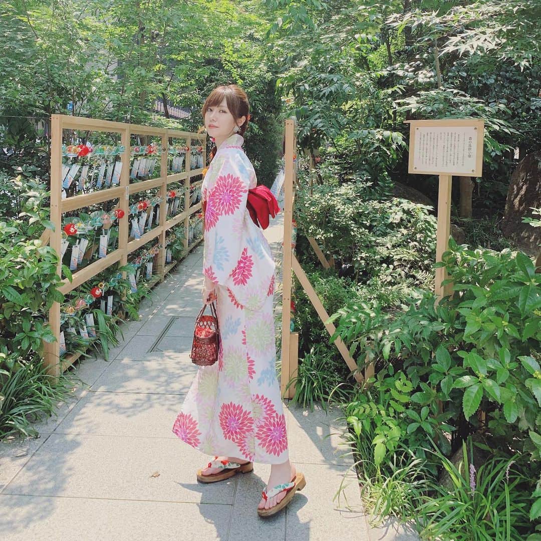 眞白桃々のグルメインスタ