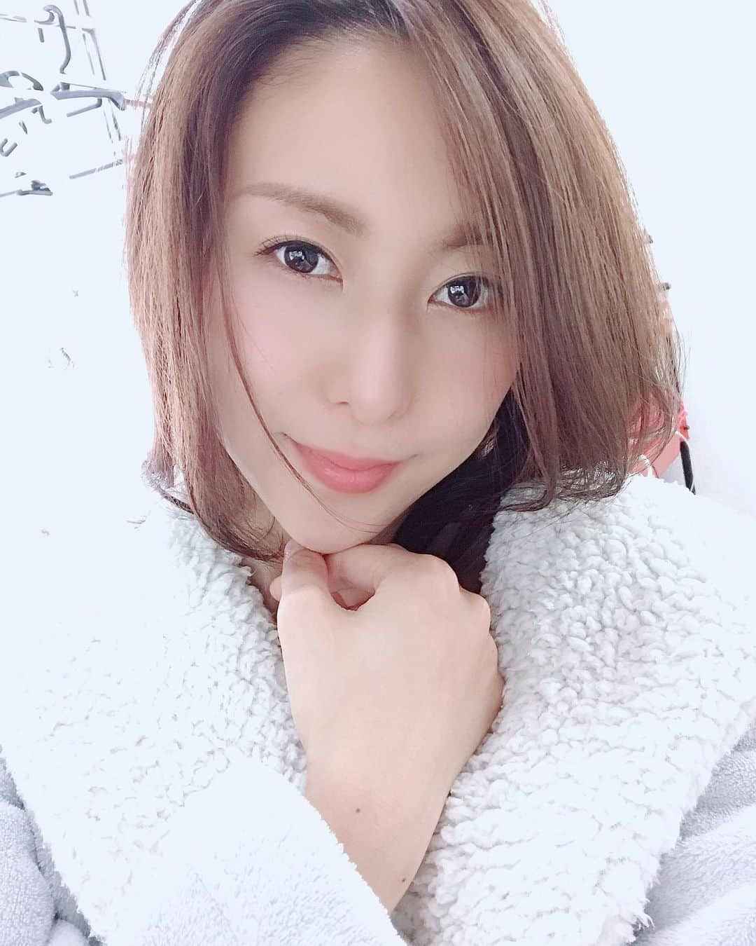 松下紗栄子のインスタグラム：「自分の未熟さを思い知った一日  一歩ずつ前へ進もう  #matsushitasaeko#マツシタサエコ #松下紗栄子」