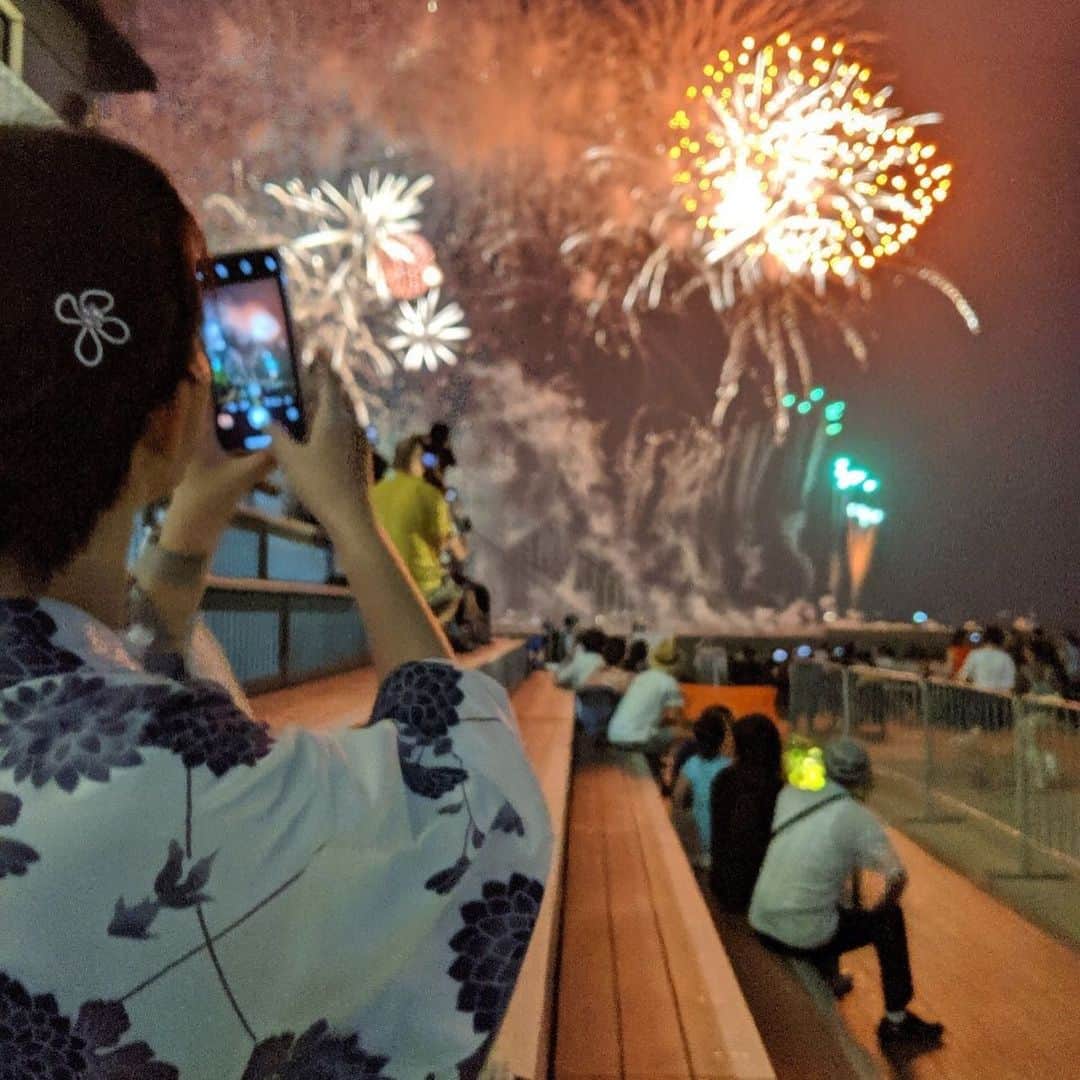川嵜美佳のインスタグラム：「#summer #fireworks  #japan #yukata #love #thanks #instalike #enjoy」