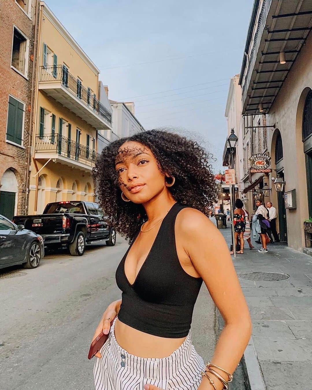 Urban Outfittersさんのインスタグラム写真 - (Urban OutfittersInstagram)「@tach.j sightseeing in the Hailey Top, which comes in 11 (!) colors. Tap to shop! #UOonYou」7月28日 23時02分 - urbanoutfitters