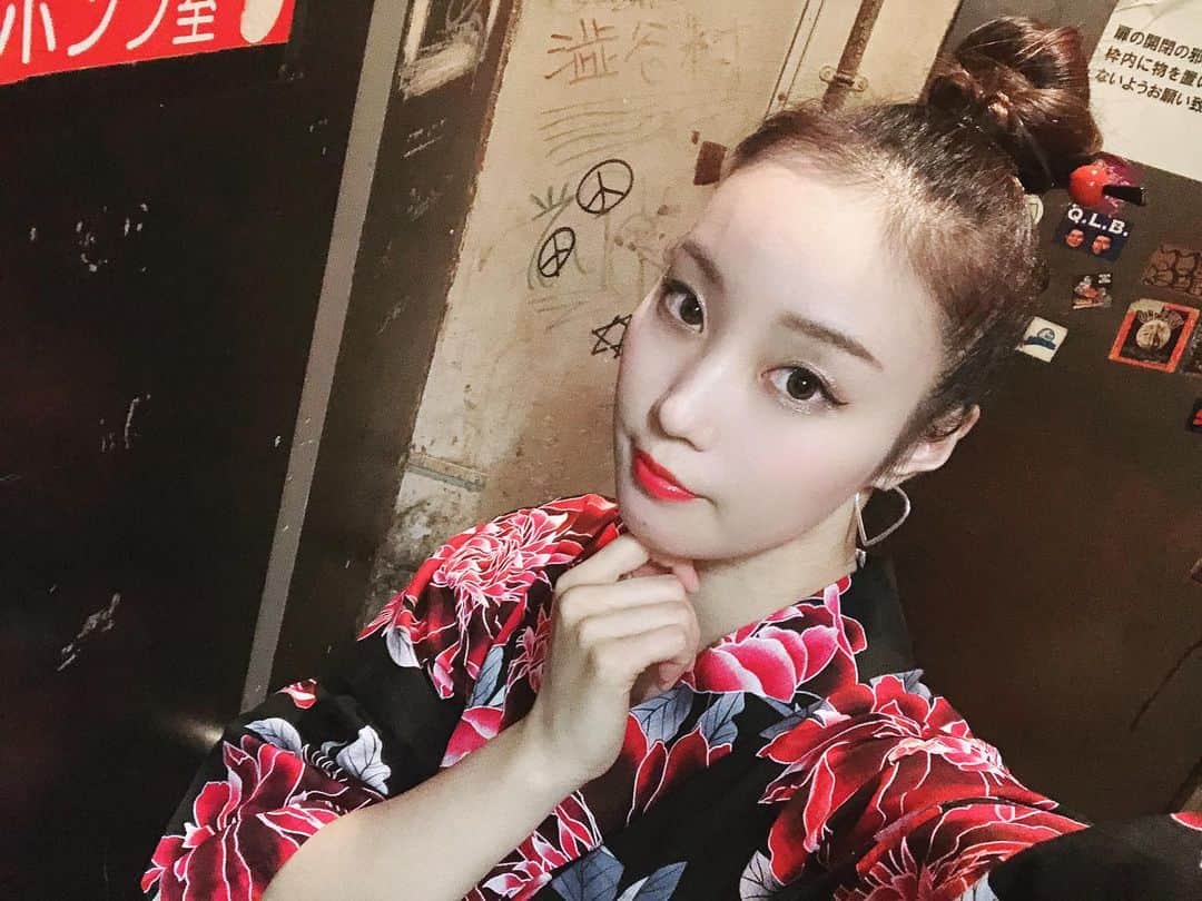 NOHANAのインスタグラム：「20代最後の夏がきた ひょえー👻 ・ #yukata #summer #浴衣 #夏」