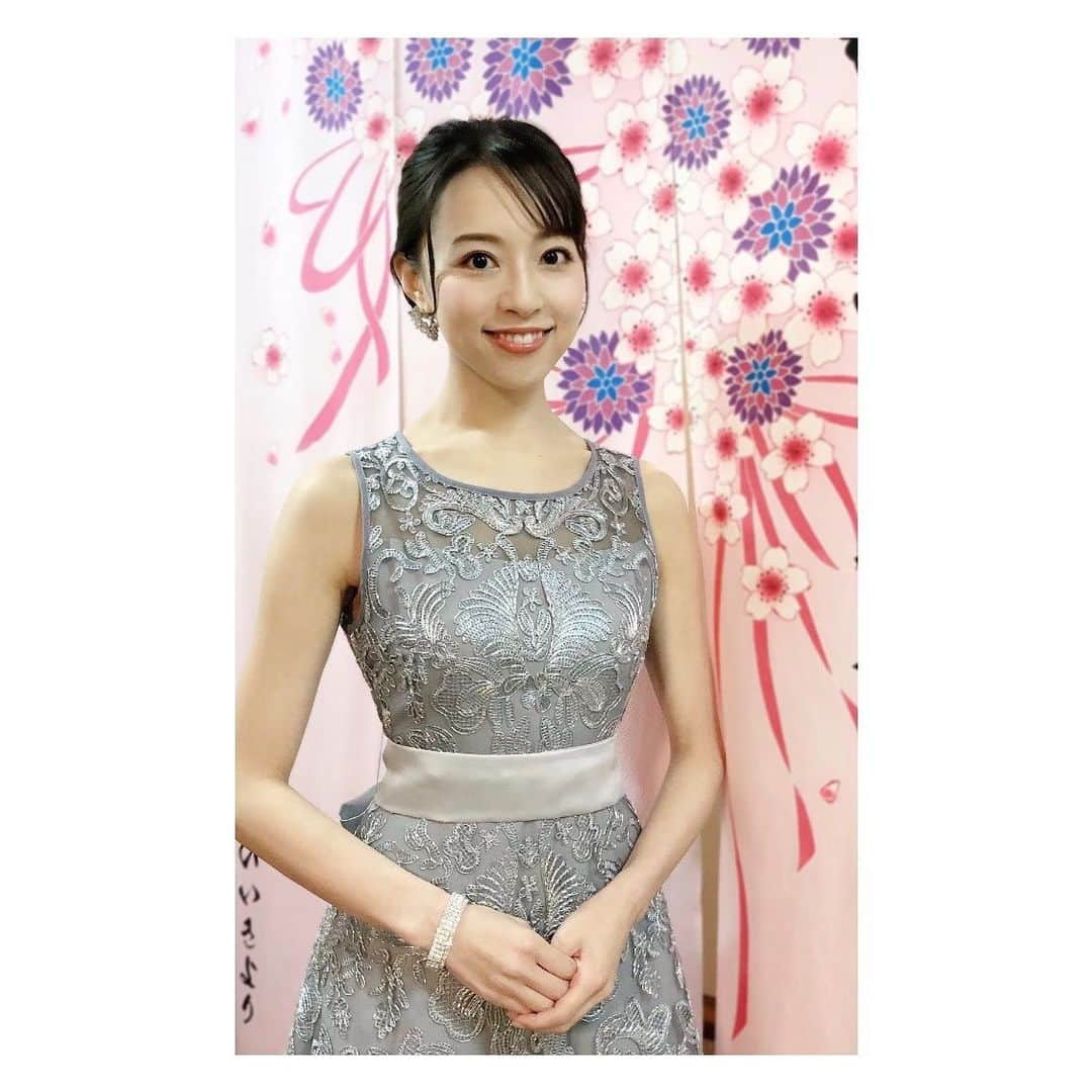 愛加あゆさんのインスタグラム写真 - (愛加あゆInstagram)「本日、2部のライブにも出演させて頂き、雅俊さんと「千年樹」を。 雅俊さんと寺脇さんととんちゃんとで「あの素晴らしい愛をもう一度」を歌わせて頂きました（๑⃙⃘ˊ꒳​ˋ๑⃙⃘） 雅俊さんとデュエットだなんて…なんと光栄なことでしょう(｡>﹏<｡) ご観劇下さいました皆様、ありがとうございました✨ #中村雅俊アニバーサリー公演 #勝小吉伝 #愛加あゆ」7月28日 23時27分 - manaka_ayu