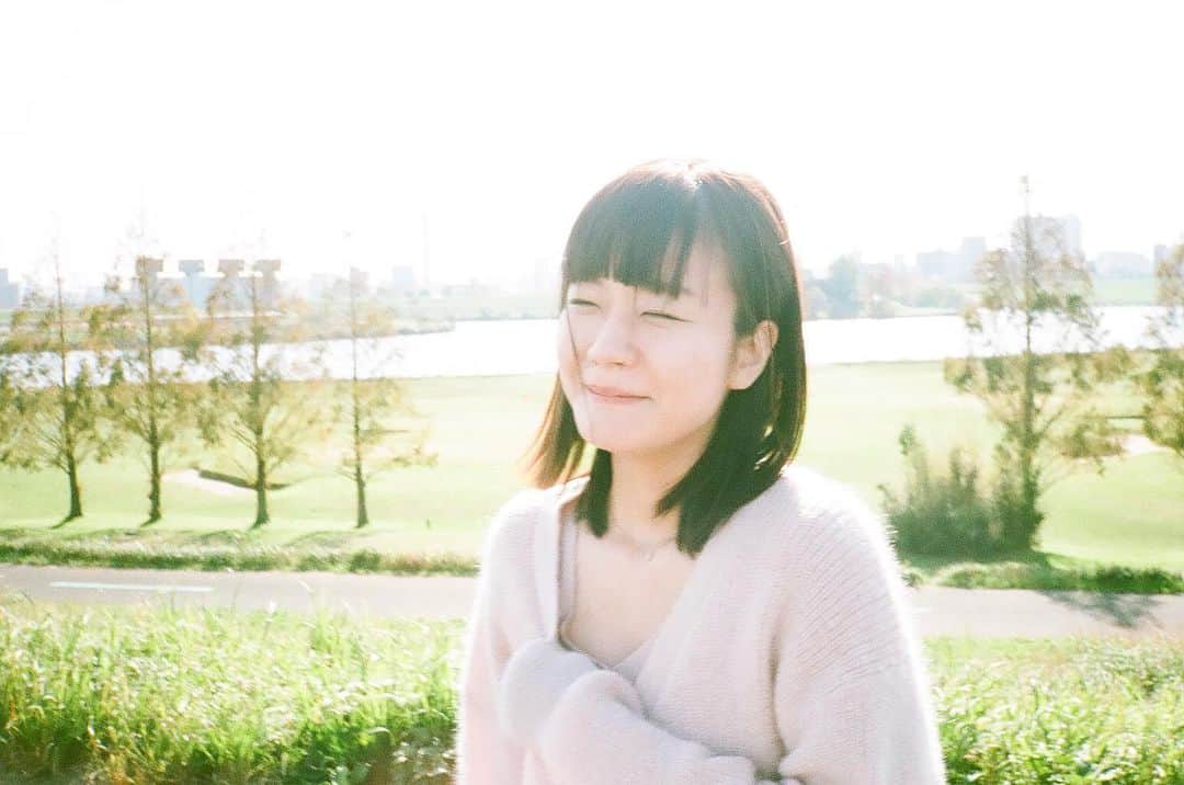 吉澤嘉代子さんのインスタグラム写真 吉澤嘉代子instagram カワウソの親子を手にいれた お魚のバッグがかわいい 7月29日 1時17分 Yoshizawakayoko