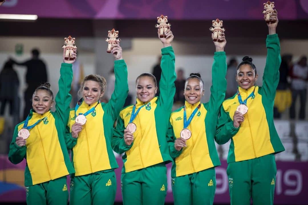 ジャジ・バルボサのインスタグラム：「Jogos Pan-Americanos Lima 2019 @timebrasil 💙💛💚」