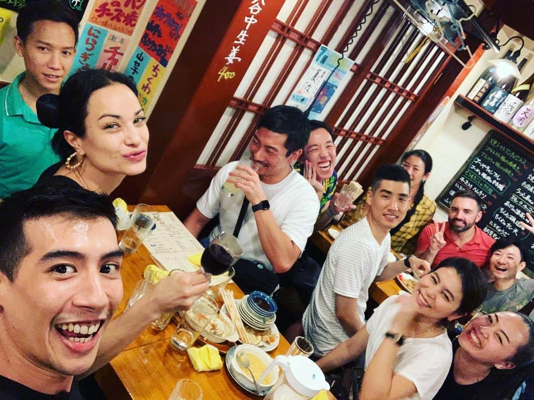 村元小月のインスタグラム：「My family🇹🇭❤️」